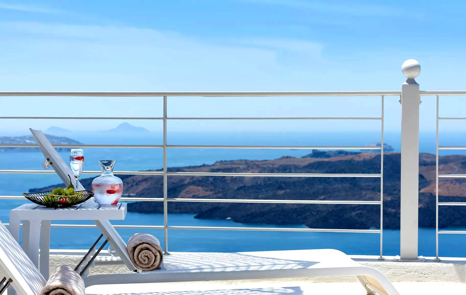 Nefeles Luxury Suites